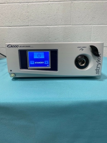 STRYKER L9000 ENDOSCOPE LIGHT SOURCE 220-210-000 (QTY 22)
